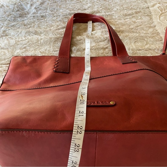 Frye Bordeaux Color Leather Tote/Handbag - Picture 15 of 16
